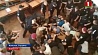 Массовую драку устроили депутаты в Сумской области Украины