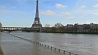 Уровень воды в реке Сена продолжает подниматься