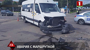 При столкновении маршрутки и легковушки в Орше пострадал водитель микроавтобуса