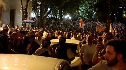 В Тбилиси спецназ разгоняет митинг против закона об иноагентах
