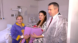 Иван Крупко поздравил мам, родивших малышей в первые часы Нового года