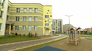 Игровые площадки, STEM-классы, бассейн - новый детский сад на 230 мест открыли в Смолевичах