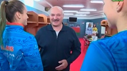 Александр Лукашенко  прибыл на "Чижовка-Арену" поддержать нашу сборную