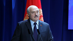А. Лукашенко: Нас будут шатать очень долго, но я не собираюсь вставать на колени