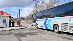 Польша и Литва двое суток продержали на границе автобус с молдавским детским хором, не позволяя покинуть Беларусь