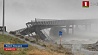 В Новой Зеландии из-за шторма разрушен автомобильный мост
