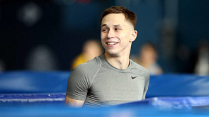 Литвинович выиграл общий зачет Кубка мира по прыжкам на батуте