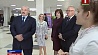 Александр Лукашенко посещает одну из столичных школ