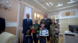 Кубраков встретился с юными победителями конкурса МВД