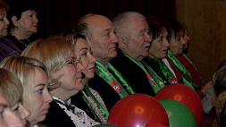 Акция "От всей души" в Витебске собрала более 500 пожилых людей области