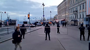 Следователи выясняют обстоятельства взрыва в кафе Санкт-Петербурга