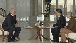 Президент дал интервью журналистам Центрального телевидения и информационного агентства "Синьхуа"