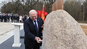 Александр Лукашенко принял участие в церемонии закладки капсулы на месте строительства новой городской больницы в Гродно