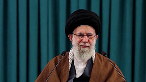Лидер Ирана отдал приказ избегать прямого конфликта с США, сообщают СМИ 