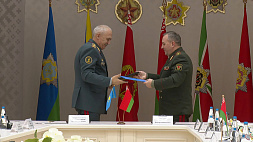 Хренин: Взаимодействие Беларуси и Казахстана в военной сфере должно быть примером эффективной работы