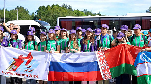 Участников "Поезда Памяти" торжественно встретили в Санкт-Петербурге