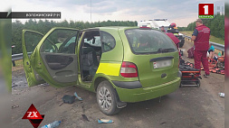 В Воложинском районе столкнулись два такси: один человек погиб 