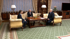 Лукашенко на встрече с Нарышкиным: Угрозы очень серьезные, порой невероятные
