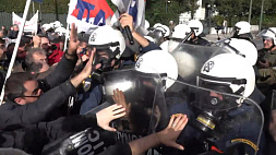В Греции учителя вышли на митинг