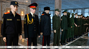 Новые образцы военной формы представили Президенту Беларуси. Чем не устраивает старая - поинтересовался Лукашенко