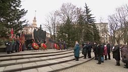 Белорусские правоохранители отдали дань памяти коллегам, погибшим при исполнении служебного и воинского долга 