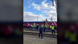 По всей Польше действуют "летучие патрули" забастовщиков