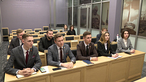 Перенять опыт: в Совете Республики прошла встреча с молодыми парламентариями