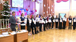 400 белорусских школьников приняли участие в Открытой межпредметной олимпиаде UNISTAR-2023