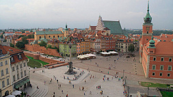 Помощь по-европейски: беглых в Варшаве обстреляли резиновыми пулями и избили