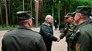 Обстановка не критическая, но есть настораживающие факторы. Подробности приезда Лукашенко на ЦКП ВВС и войск ПВО