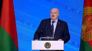 Лукашенко дал совет белорусским женщинам: Надо жить здесь и сейчас, заглядывая в будущее
