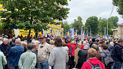 "Нет искажению истории!" Жители Молдовы вышли на защиту Дня Победы