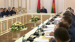 Лукашенко: Кадровую работу нужно совершенствовать