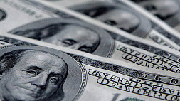 Богатейший в Азии банкир Котак назвал доллар США крупнейшим финансовым террористом