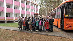 В Беларуси для них открылся новый мир без потерь и слез -  дети Донбасса оздоровились в Брестской области 