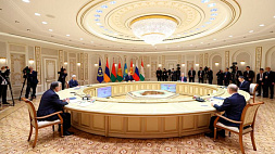 Лукашенко: Обстановка в мире характеризуется предельно высокой степенью конфронтации