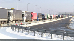 4 тыс. грузовиков застряло на польско-украинской границе