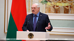 Лукашенко: Значительная часть ядерного оружия уже завезена в Беларусь