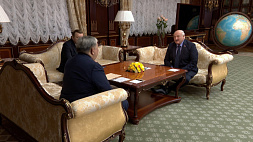 О чем говорили на встрече Президент Беларуси с послом Кыргызстана