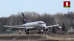 Самолеты Superjet 100 с российским двигателем впервые полетят в начале 2024 года