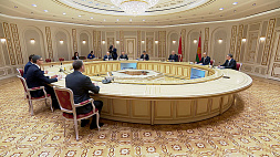 Лукашенко отметил рост торговли с Владимирской областью России и ориентировал на сохранение темпов