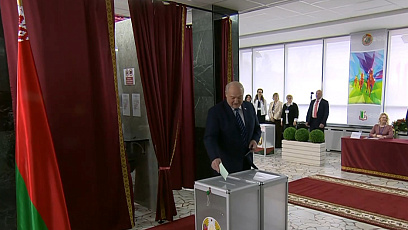 Лукашенко в ЕДГ проголосовал за профессионализм и преданность белорусскому народу
