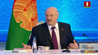 Президент про акции "Беларусь помнит" и "Бессмертный полк"