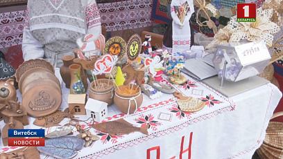 Handmade souvenirs from Slavic Bazaar  city of masters  popular with foreign tourists