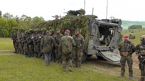 Встретили с распростертыми объятиями - солдаты бундесвера из формирований НАТО примут участие в литовском гейпараде 