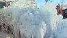 Замерзший Ниагарский водопад в центре Минска