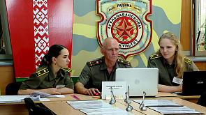 Военная академия в Минске набирает почти 700 человек, из них - 37 девушек 