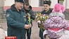 В Гомеле праздничное настроение женщинам дарили сотрудники МЧС