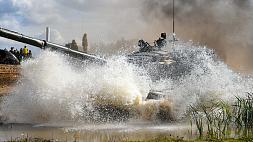 Эстафету на "Танковом биатлоне" белорусы пройдут на желтом танке - кто в соперниках? 