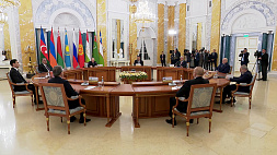 Эксперты о неформальном саммите СНГ в Санкт-Петербурге 